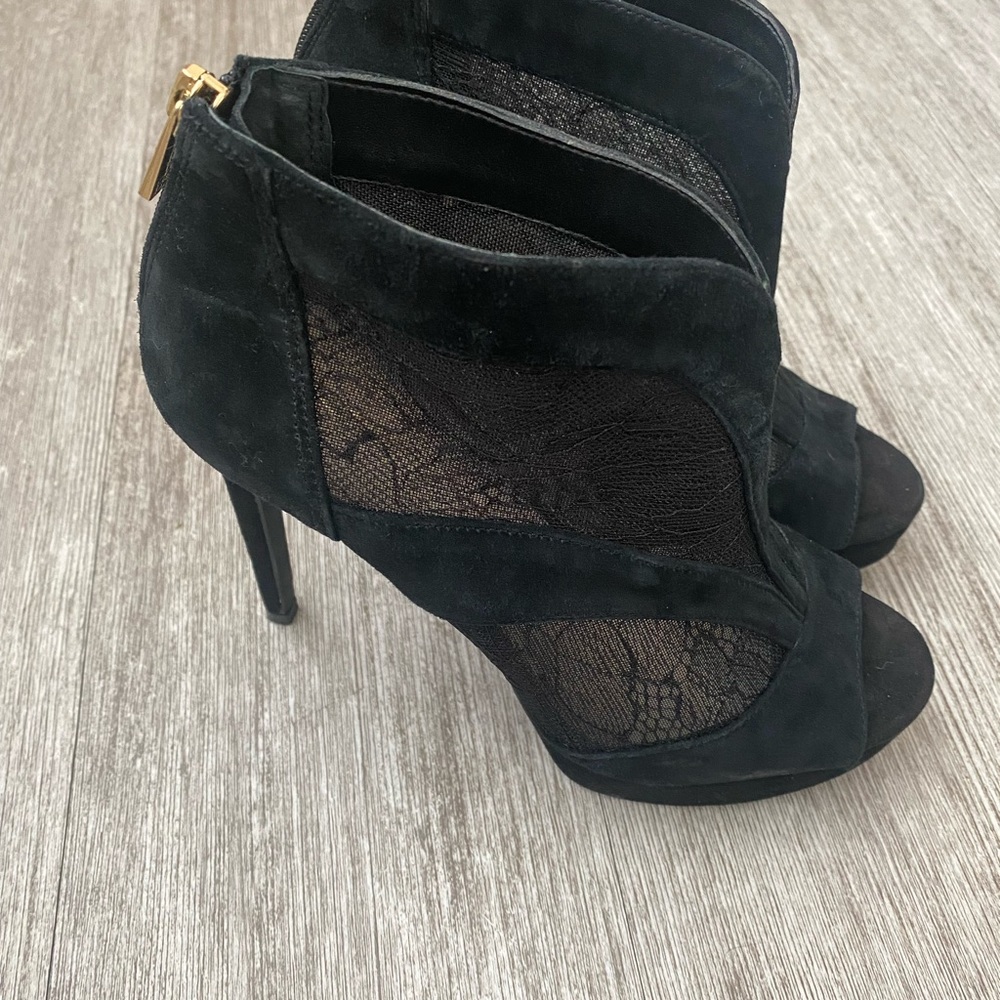 Jessica Simpson Black Lace Stiletto Heels